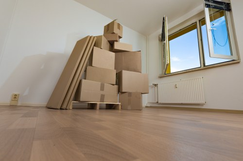 Free quote policy for Elephant and Castle man and van services